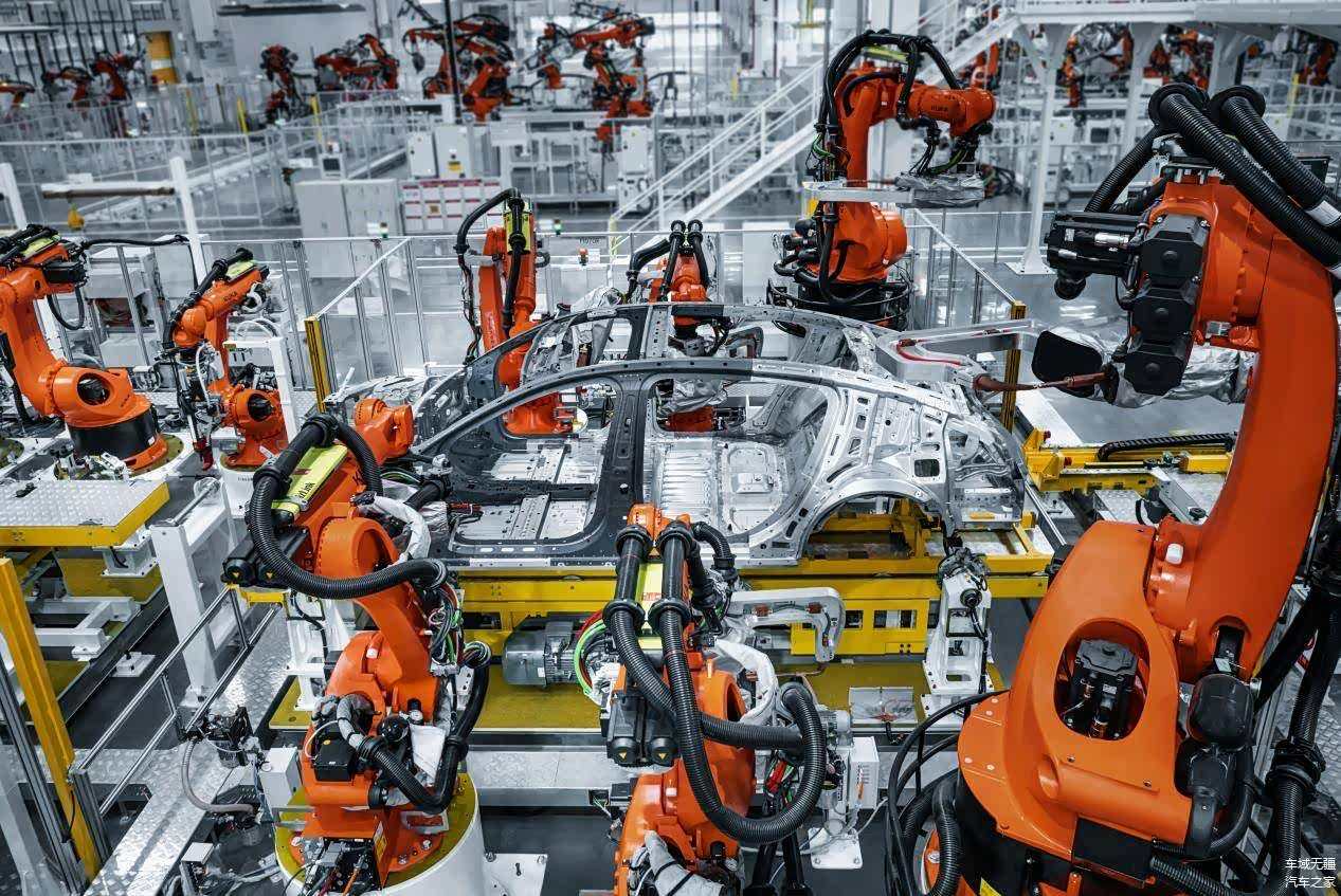 上市48小時(shí)大定破2000，尊界S800的科技底氣何在？